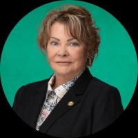 Ruoff Mortgage Employee Diana Ringer's profile photo