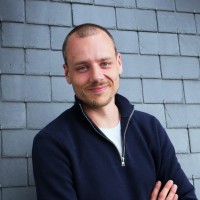Nicolas Devin Email