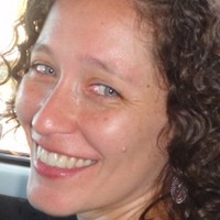 Aina Lopes Email