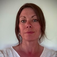 Loriane Roussel Email