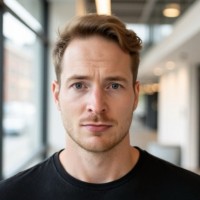 Mathias Dirksmeier Email