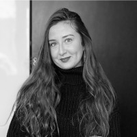 Célia Khelifi Email