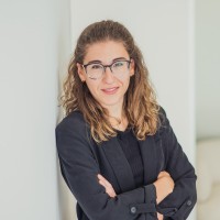 Elsa Martínez Arce Email