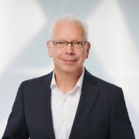 Ralph M. Rixner Email