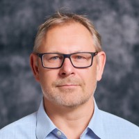 Stuart Simmons Email & Phone Number