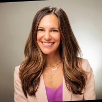 Ascent Student Loans Employee Allie Danziger's profile photo