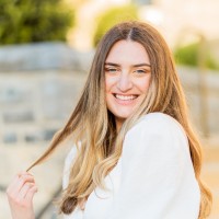 InsideHook Employee Joanna Sommer's profile photo