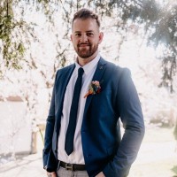 Manuel Greiner Email