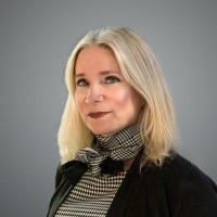 Charles Russell Speechlys Employee Emma Carter's profile photo