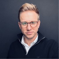 Manuel Velten Email