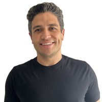 Thiago Fernandes Email & Phone Number