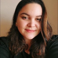 Maria de França Email