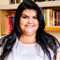 Provider IT Employee Renata Neves's profile photo