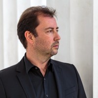 Email e telefono di Roman Scharf