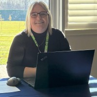 Victoriaville & Co. Employee Nancy Mercier's profile photo