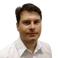 Tomáš Trávníček Email