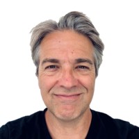 Rivian and Volkswagen Group Technologies Employee Esteban Valles's profile photo