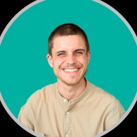 Léo Schürmann de Azevedo Email