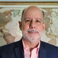 Roberto Schaps Email & Phone Number