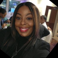 Hmg Healthcare Services Inc Employee Shemika White's profile photo