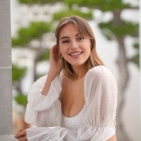 Natalie Gath Email & Phone Number