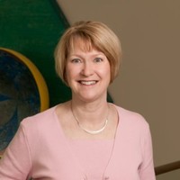 Lynn Stapleton Email & Phone Number