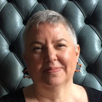 Elizabeth Humphreys Email