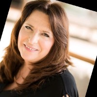 Andrea Mitterer Email & Phone Number