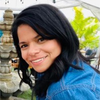 We Florida Financial Employee Zoie D.'s profile photo