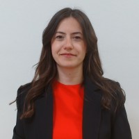 Zeynep Akça Email