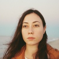 Ellen Bar Email & Phone Number