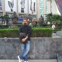 Dimensions Employee Fouzan Meer's profile photo