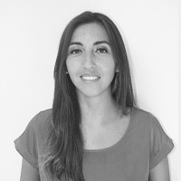 Yalile Salfate Email