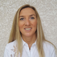 Sandra Combet Email