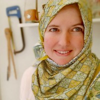 Algebra Employee Anna Syed's profile photo
