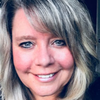 NAI Mertz Employee Bobbi Jean Formosa's profile photo