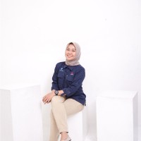 Yuna Lasitarini Email