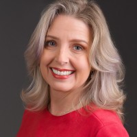 Porto RH Employee Alessandra Martinewski's profile photo