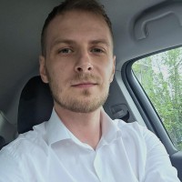 Dariusz Dąbek Email