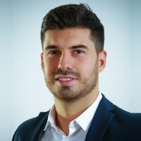Écouter Voir Employee Robin Lajou's profile photo