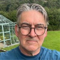 Chris Burrows Email