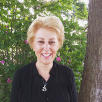 Penn Emblem Employee Valerie Kiesling's profile photo