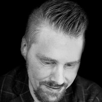 Kasper Larsen Email