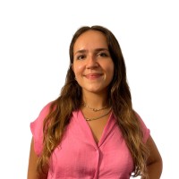 Júlia Dias Email