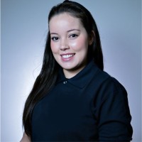 5F Employee Laryssa Galdino's profile photo