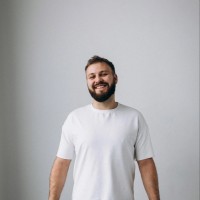 Pavlo Yashchuk Email