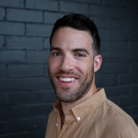 E-mail e número de telefone de Christopher Casanova