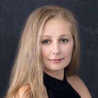 One Language Services Employee Oksana Winterton's profile photo