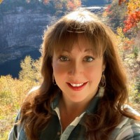 Pathfinders Employee Amanda C.'s profile photo