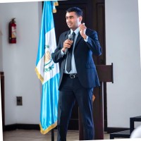 Maynor Reyes Email
